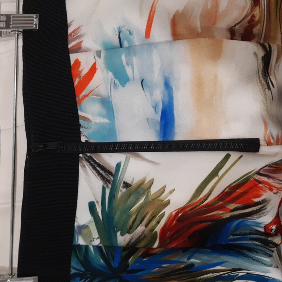 Milly Lined Pencil Skirt, Size 8 - Picture 2 of 6